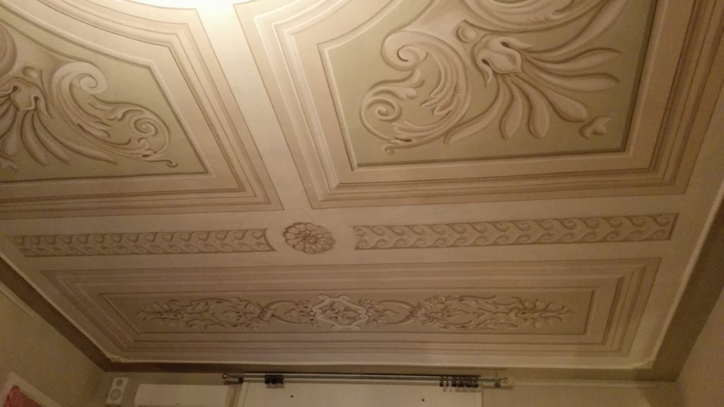 Amos Vianelli. Restauro e decoro. Lograto, trattoria La fermata.